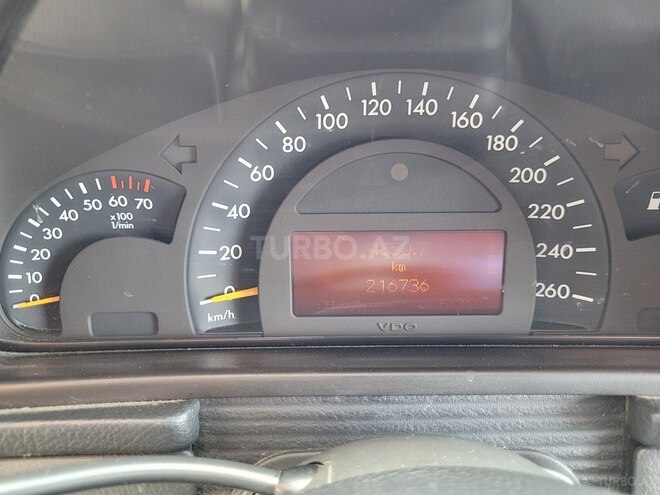 Mercedes C 200 2003, 216,000 km - 1.8 l - Bakı