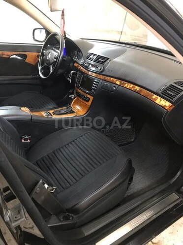 Mercedes E 220 2006, 257,000 km - 2.2 l - Füzuli