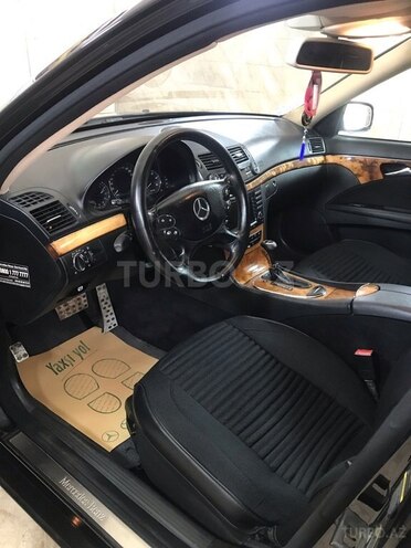 Mercedes E 220 2006, 257,000 km - 2.2 l - Füzuli