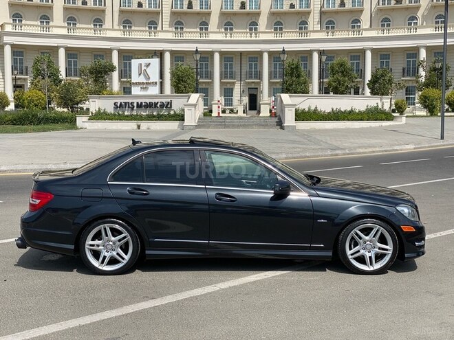 Mercedes C 250 2012, 186,500 km - 1.8 л - Bakı