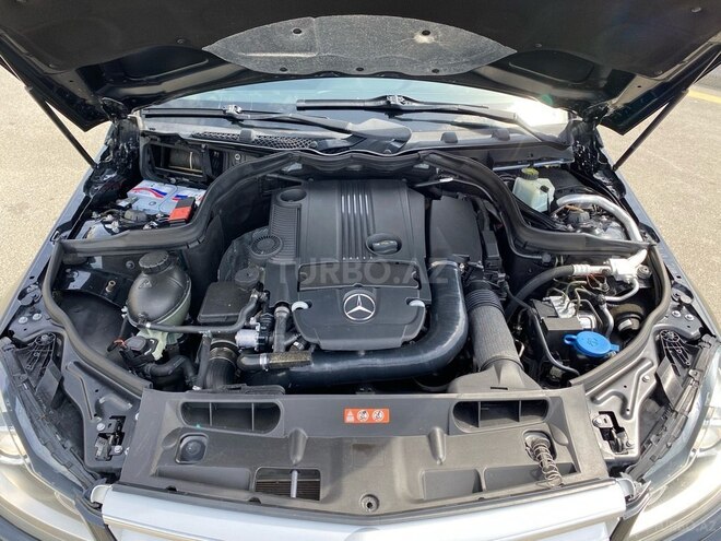 Mercedes C 250 2012, 186,500 km - 1.8 л - Bakı