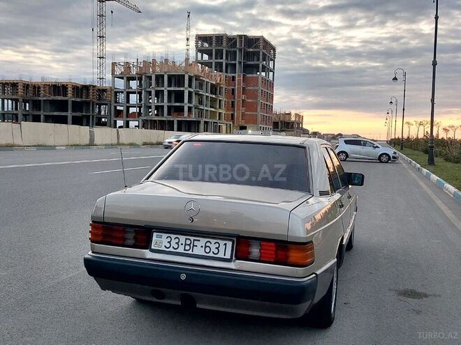 Mercedes 190 1991, 272,460 km - 2.0 l - Bakı