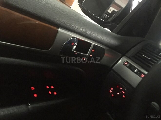 Volkswagen Touareg 2007, 245,062 km - 3.2 l - Bakı