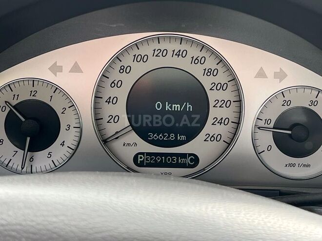 Mercedes E 220 2008, 330,000 km - 2.2 l - Bakı