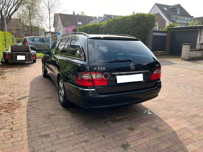 Mercedes E 220 2008, 330,000 km - 2.2 l - Bakı