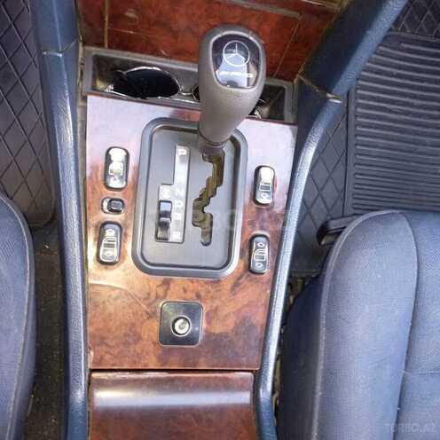 Mercedes C 220 1995, 330,445 km - 2.2 l - Sumqayıt