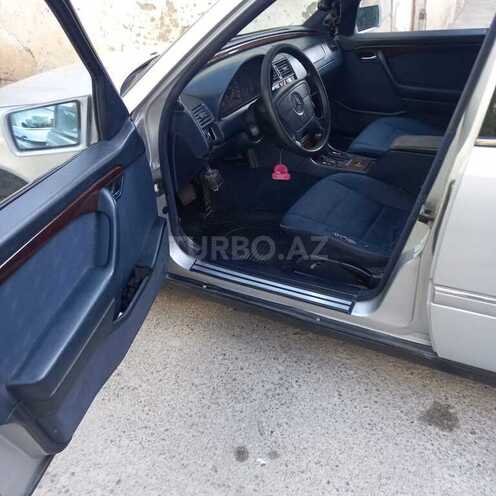 Mercedes C 220 1995, 330,445 km - 2.2 l - Sumqayıt