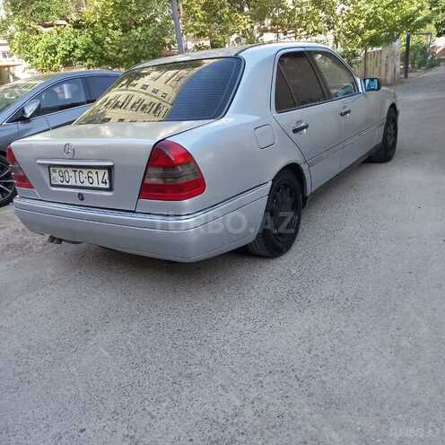 Mercedes C 220 1995, 330,445 km - 2.2 l - Sumqayıt