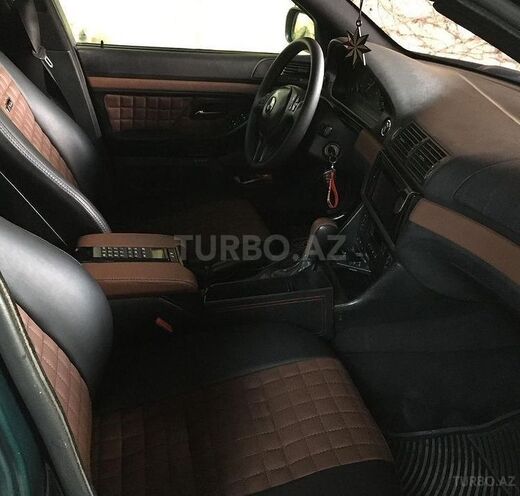 BMW 540 1998, 272,000 km - 4.4 l - Bakı