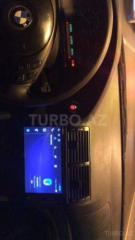 BMW 540 1998, 272,000 km - 4.4 l - Bakı