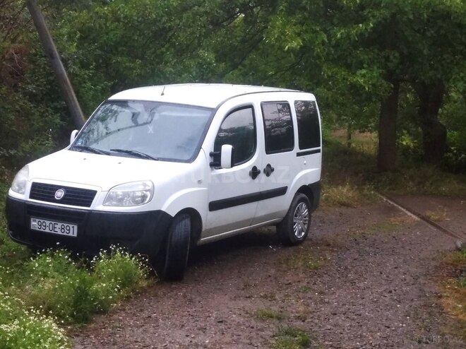 Fiat Doblo 2009, 318,000 km - 1.4 л - Bakı