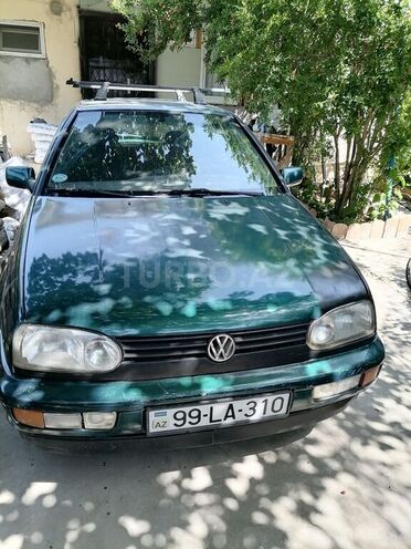 Volkswagen Golf 1995, 176,221 km - 1.6 l - Bakı