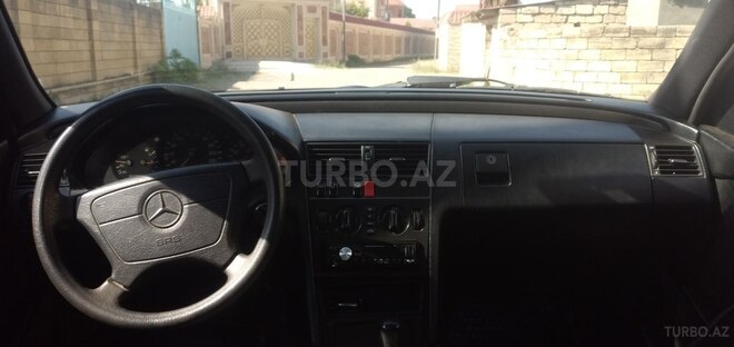 Mercedes C 200 1995, 19,700 km - 2.0 l - Masallı