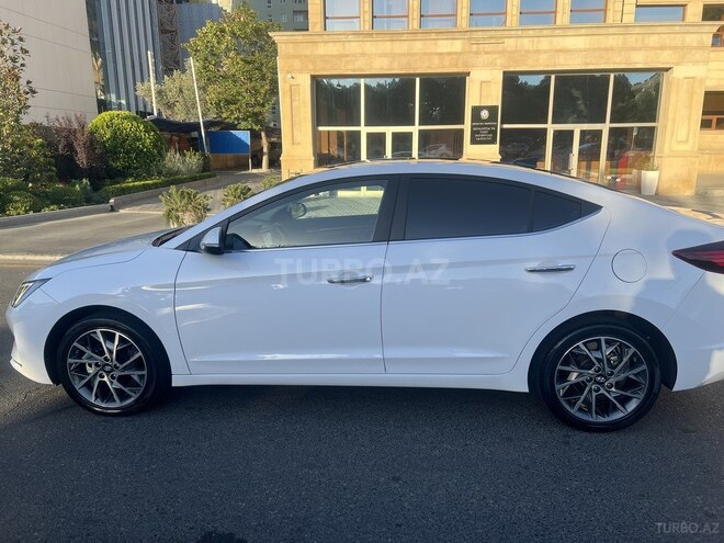 Hyundai Elantra 2019, 77,000 km - 2.0 l - Bakı