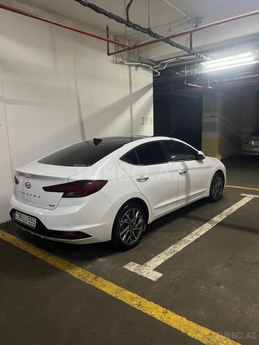 Hyundai Elantra 2019, 77,000 km - 2.0 l - Bakı