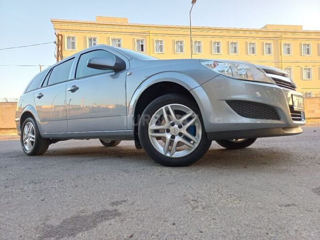 Opel Astra 2007, 182,000 km - 1.4 l - Bakı