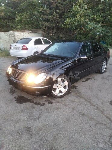 Mercedes E 270 2002, 450,000 km - 2.7 l - Bakı