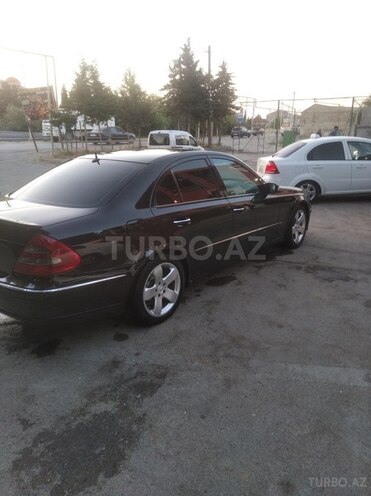 Mercedes E 270 2002, 450,000 km - 2.7 l - Bakı