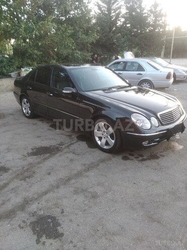 Mercedes E 270 2002, 450,000 km - 2.7 l - Bakı