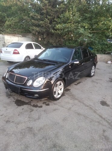 Mercedes E 270 2002, 450,000 km - 2.7 l - Bakı
