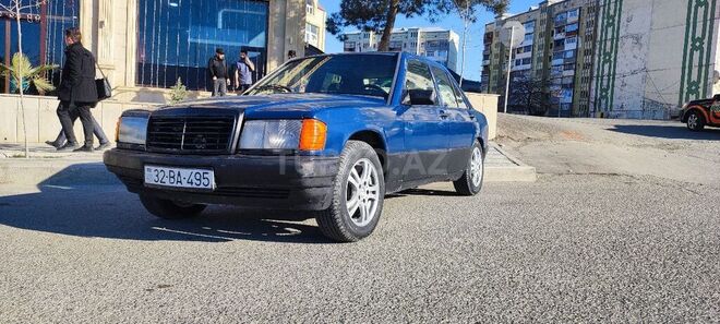 Mercedes 190 1986, 300,000 km - 1.8 l - Gəncə
