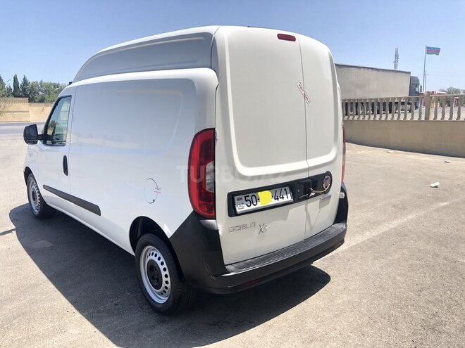 Fiat Doblo 2019, 18,300 km - 1.4 l - Bakı