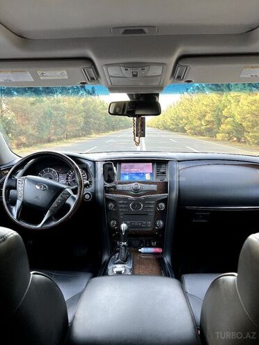 Infiniti QX56 2012, 117,891 km - 5.6 l - Gəncə