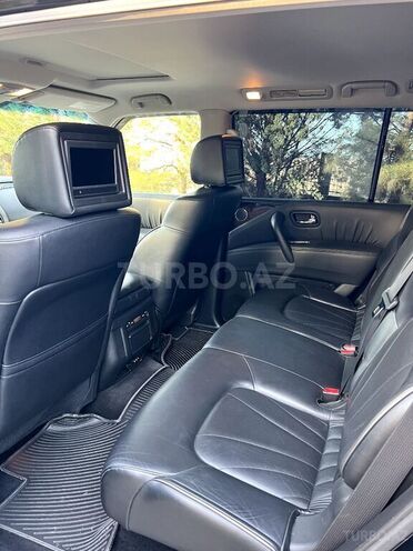 Infiniti QX56 2012, 117,891 km - 5.6 l - Gəncə