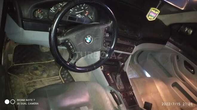 BMW 528 1998, 191,000 km - 2.8 l - Sumqayıt