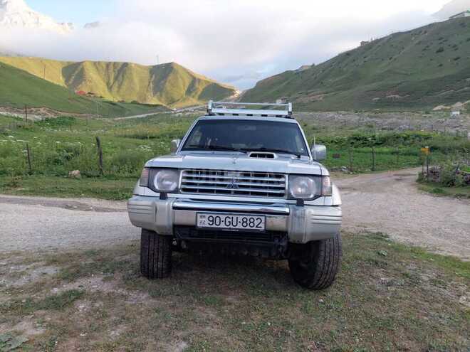 Mitsubishi Pajero 1995, 400,000 km - 2.5 l - Bakı