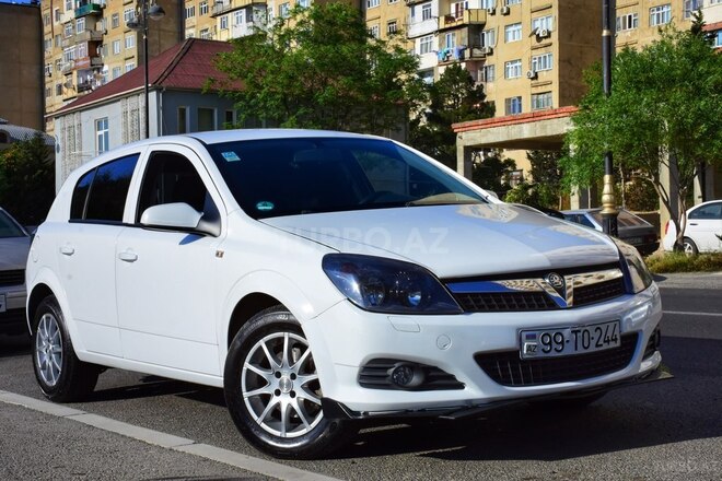 Opel Astra 2009, 245,000 km - 1.4 l - Bakı