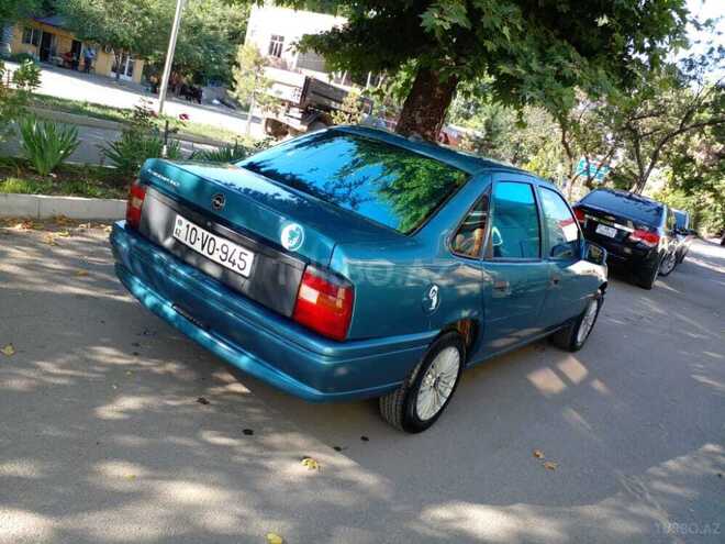 Opel Vectra 1993, 300,000 km - 1.8 l - Ağstafa