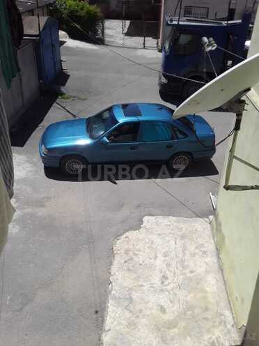 Opel Vectra 1993, 300,000 km - 1.8 l - Ağstafa