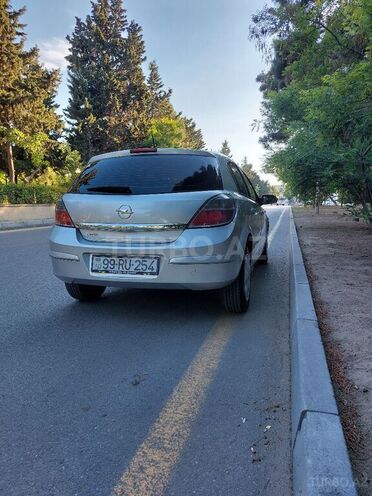 Opel Astra 2008, 223,000 km - 1.4 l - Bakı