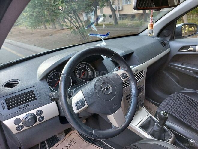 Opel Astra 2008, 223,000 km - 1.4 l - Bakı