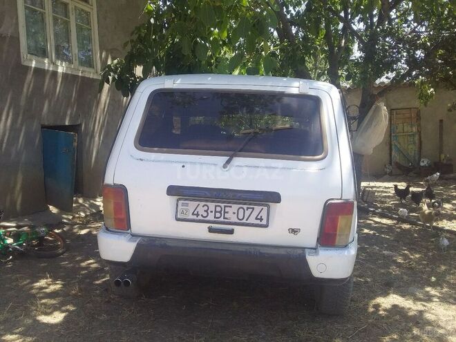 LADA (VAZ) Niva 1981, 35,000 km - 1.7 l - Lerik