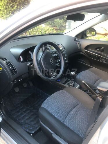 Kia Ceed 2008, 228,000 km - 1.6 l - Bakı