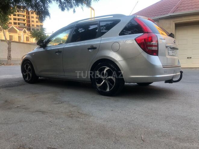 Kia Ceed 2008, 228,000 km - 1.6 l - Bakı