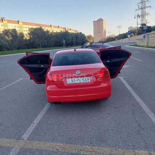 Volkswagen Jetta 2012, 129,650 km - 2.5 l - Bakı