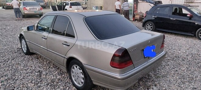 Mercedes C 230 1998, 270,000 km - 2.3 l - Bakı