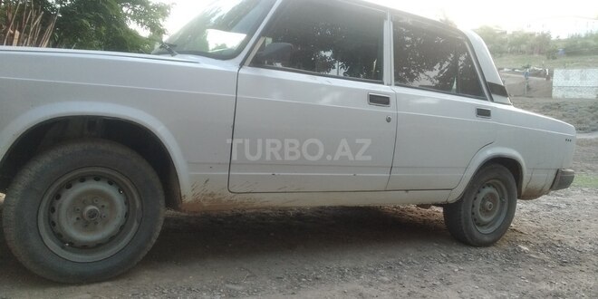 LADA (VAZ) 2107 2003, 180,000 km - 1.7 l - Qusar