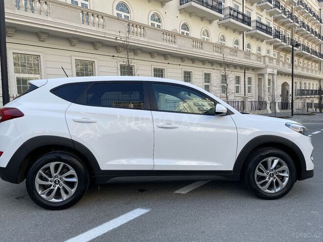 Hyundai Tucson 2016, 100,000 km - 2.0 l - Bakı