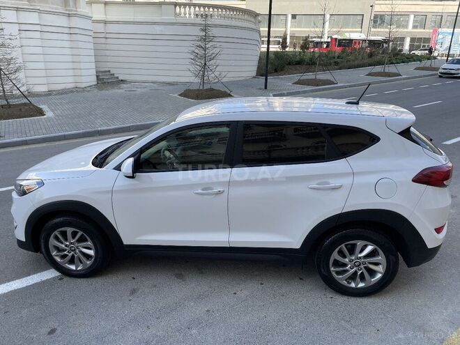 Hyundai Tucson 2016, 100,000 km - 2.0 l - Bakı