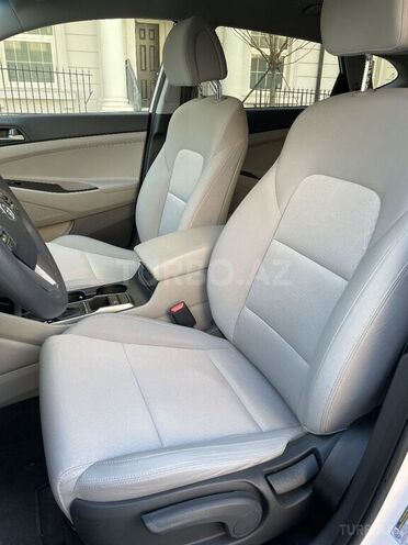 Hyundai Tucson 2016, 100,000 km - 2.0 l - Bakı