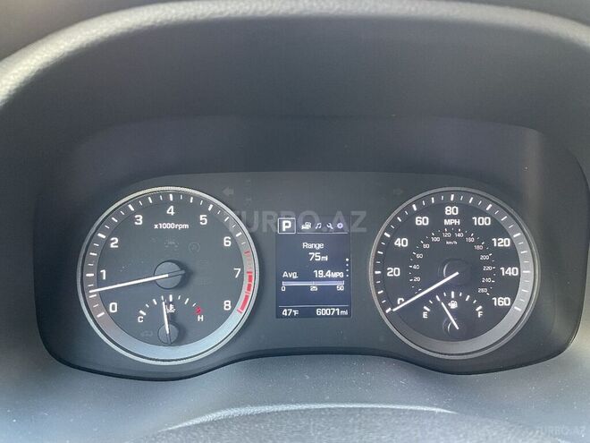 Hyundai Tucson 2016, 100,000 km - 2.0 l - Bakı