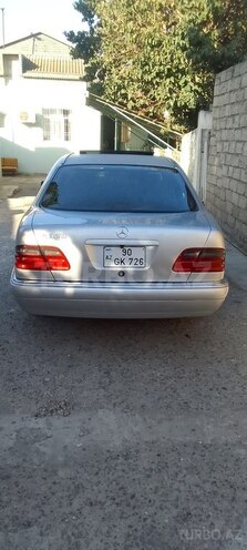Mercedes E 320 1995, 378,743 km - 3.2 l - Bakı