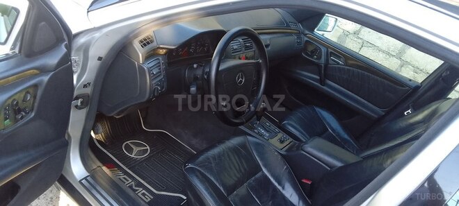 Mercedes E 320 1995, 378,743 km - 3.2 l - Bakı