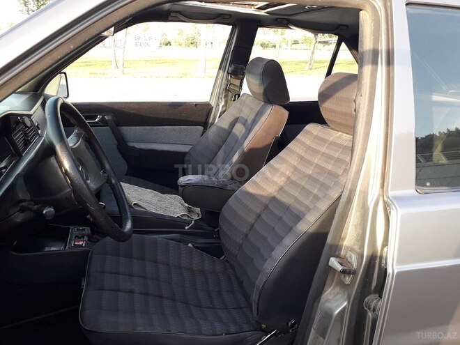Mercedes 190 1990, 242,000 km - 2.0 l - Bakı