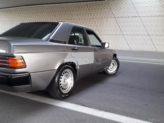 Mercedes 190 1990, 242,000 km - 2.0 l - Bakı