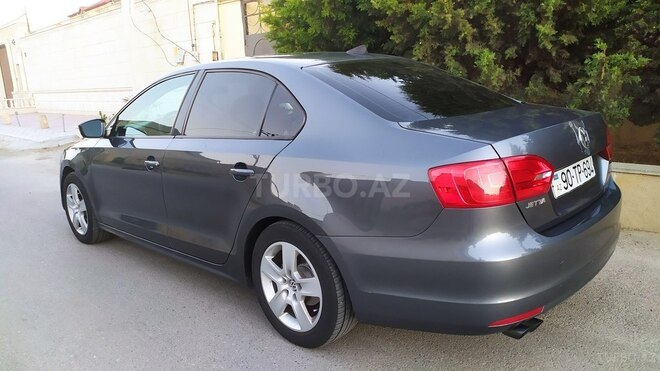 Volkswagen Jetta 2013, 172,000 km - 2.0 l - Sumqayıt